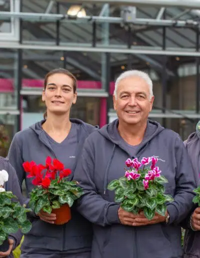 5581 Friedhofsgaertnerei Steger Grabgestaltung Grabpflege